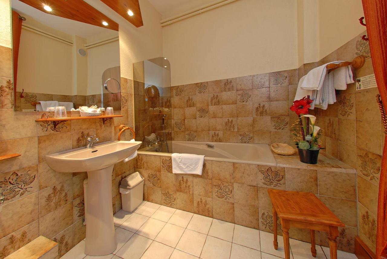 Relais Saint Roch Hotel Buitenkant foto