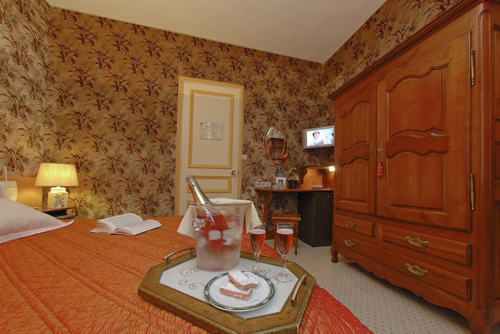 Relais Saint Roch Hotel Buitenkant foto